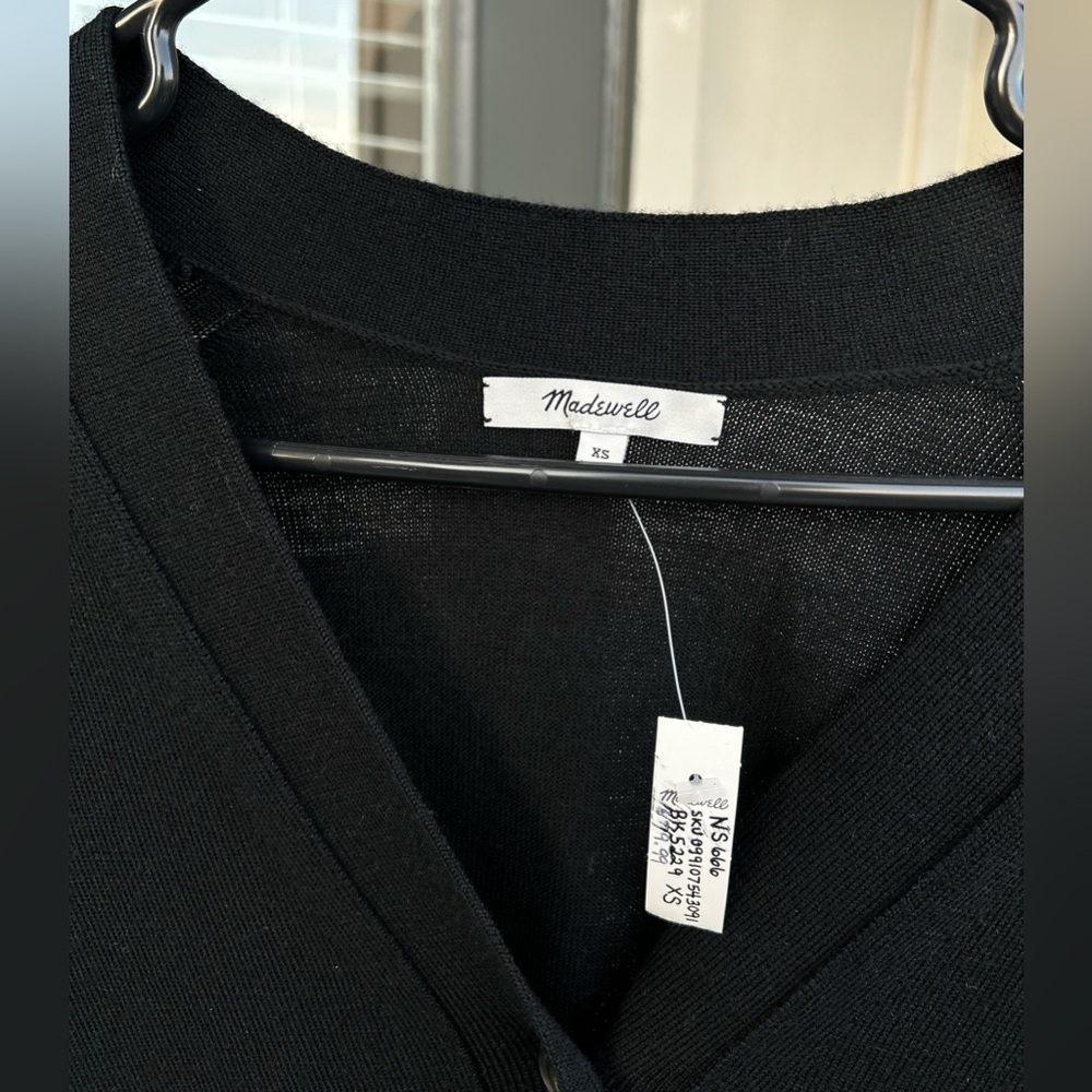 Merino Wool Boyfriend Cardigan XS Black - Picture 7 of 9
